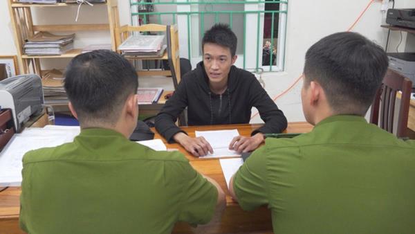 Cua rơ chuyên nhảy xe thể thao