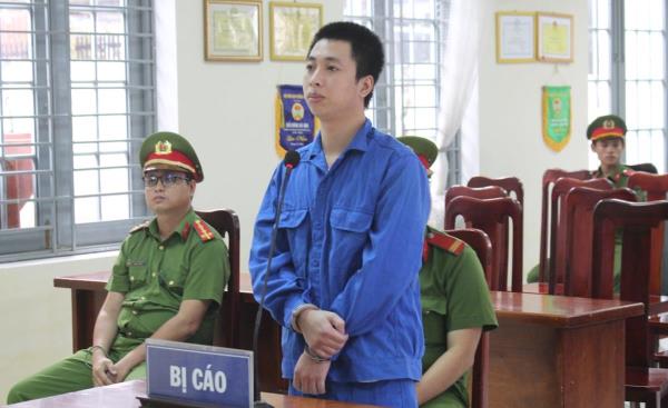 Nam đầu bếp trả giá đắt cho hành vi lừa đảo