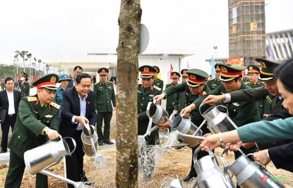 Bộ Quốc phòng phát động Tết trồng cây đời đời nhớ ơn Bác Hồ