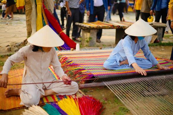 Khai mạc Ngày hội Làng nghề truyền thống Kim Bồng – Cẩm Kim năm 2024