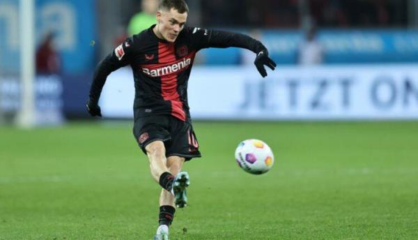 Với Real Madrid, thêm Mbappe vẫn chưa đủ