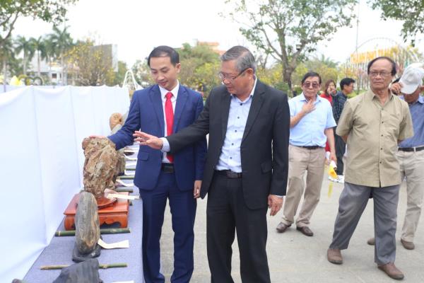 Khai mạc Hội thi và trưng bày Sinh vật cảnh TP Tam Kỳ mở rộng chào Xuân Giáp Thìn 2024