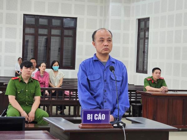 Làm sai lệch hồ sơ nguồn gốc đất đai, cựu cán bộ địa chính lãnh án