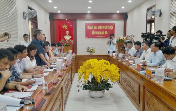 Quảng Trị bảo lưu quan điểm về phân luồng giao thông xe cỡ lớn qua địa bàn tỉnh