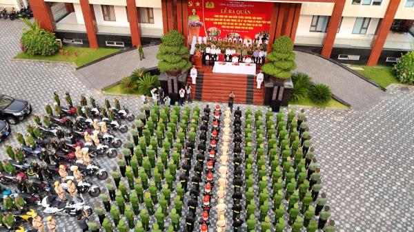 Đà Nẵng mở đợt cao điểm vận động toàn dân giao nộp và đấu tranh với tội phạm, vi phạm pháp luật liên quan vũ khí, vật liệu nổ, công cụ hỗ trợ