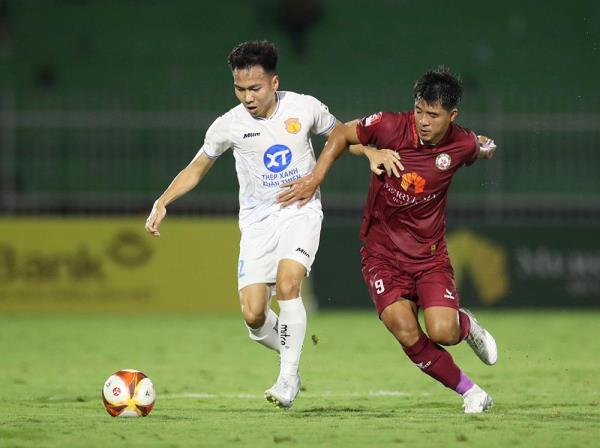 Cả V.League cậy nhờ Bình Định cản Nam Định