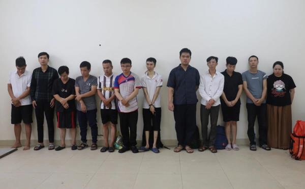 Khởi tố nhóm điều hành trang web đồi trụy