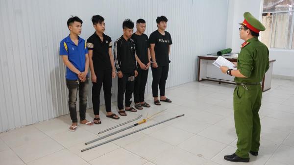 Công an quận Hải Châu nhanh chóng làm rõ, bắt giam nhóm thanh thiếu niên đánh người giữa phố