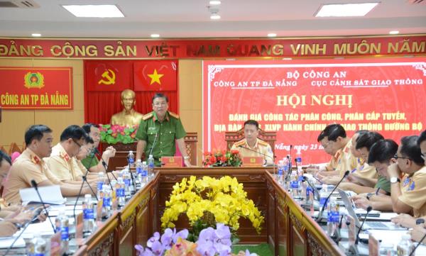 Không chồng chéo, bỏ trống địa bàn