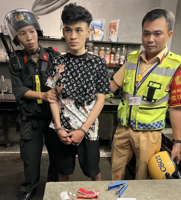 Lực lượng 911 Công an Đà Nẵng phát hiện, bắt giữ đối tượng mua bán ma túy trái phép