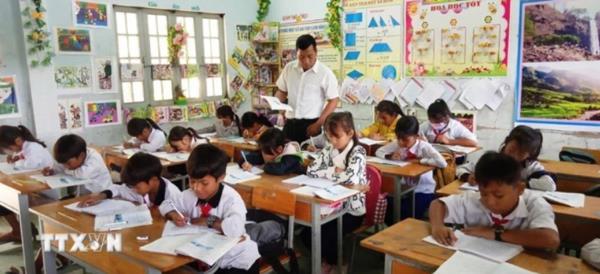 Dự thảo Luật Nhà giáo: Các chính sách cần thể hiện đồng bộ, thống nhất