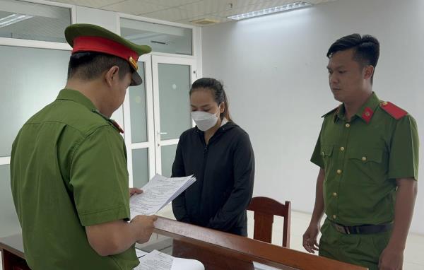 Thua lỗ chứng khoán, tiền ảo, nữ quái ra chiêu chiếm đoạt hàng chục tỷ đồng