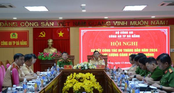 Lực lượng Cảnh sát giao thông đã hy sinh, nỗ lực cống hiến, để lại niềm tin tốt trong nhân dân