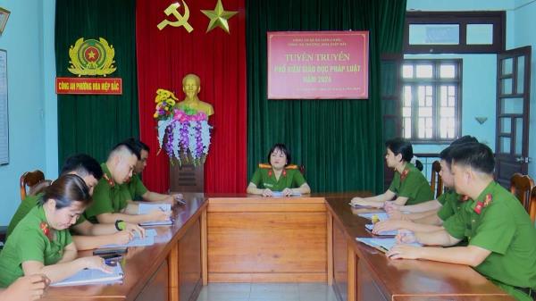 Phát huy bài học gần dân