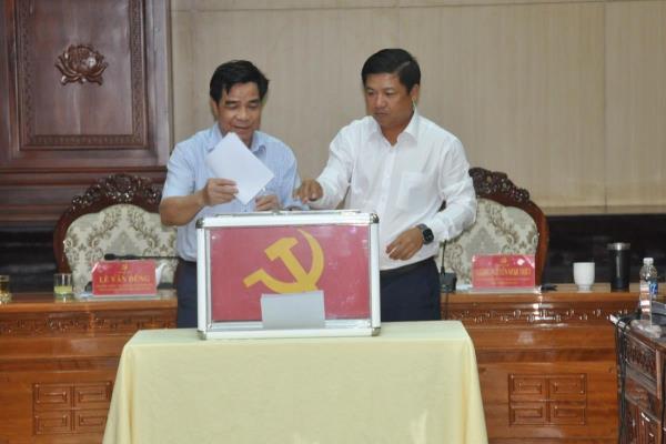 Thiếu tướng Nguyễn Đức Dũng được bầu giữ chức Phó Bí thư Tỉnh ủy Quảng Nam