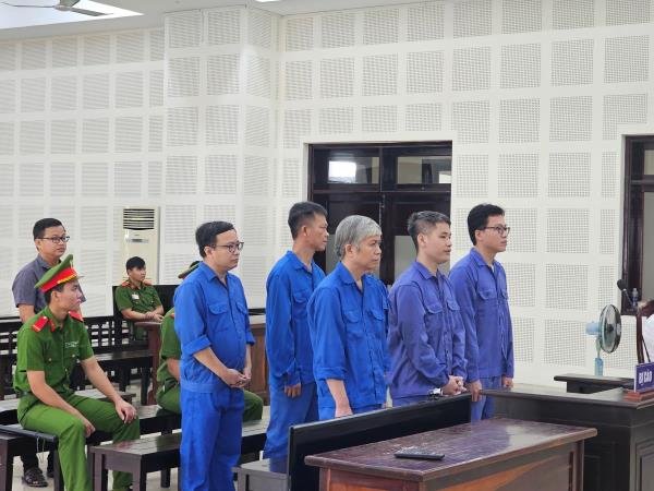 Tuyên án cựu Chủ tịch UBND quận Cẩm Lệ và thuộc cấp