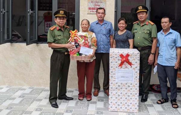 Đà Nẵng phấn đấu xóa nhà tạm, nhà dột nát trong năm 2025