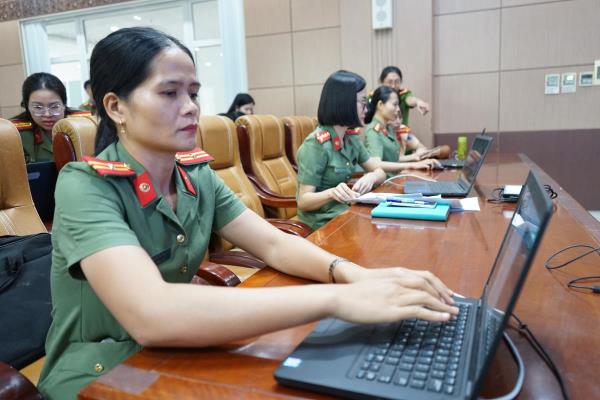 Hội thi Cán bộ Hội Phụ nữ cơ sở giỏi lực lượng Công an TP Đà Nẵng