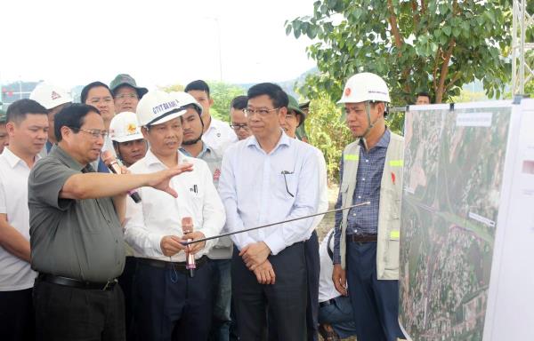 Thủ tướng ấn định thời gian thực hiện các dự án lớn tại Đà Nẵng
