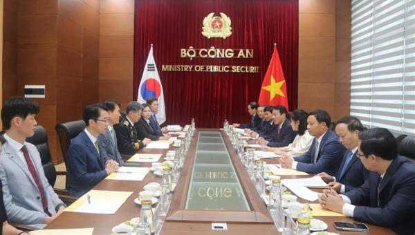 Bộ Công an tăng cường hợp tác phòng, chống tội phạm với Cơ quan Cảnh sát quốc gia Hàn Quốc