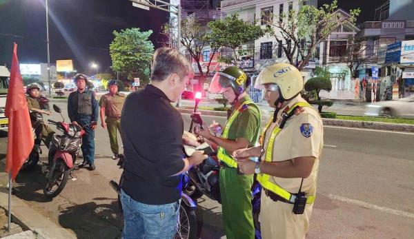 Lễ Quốc khánh an bình