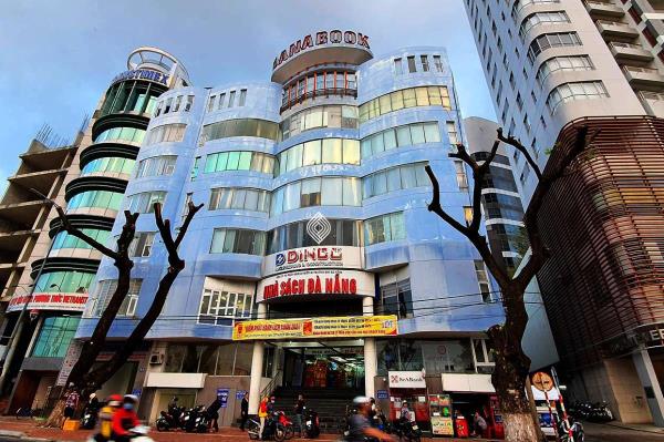 DaNaBook bị xử phạt vì bán đồ chơi trẻ em không có dấu hợp quy