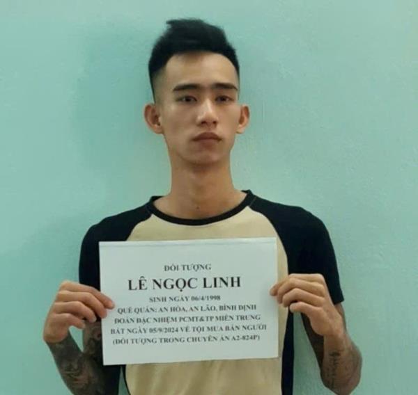 Phá đường dây mua bán người dưới 16 tuổi làm tiếp viên karaoke, giải cứu 10 nạn nhân