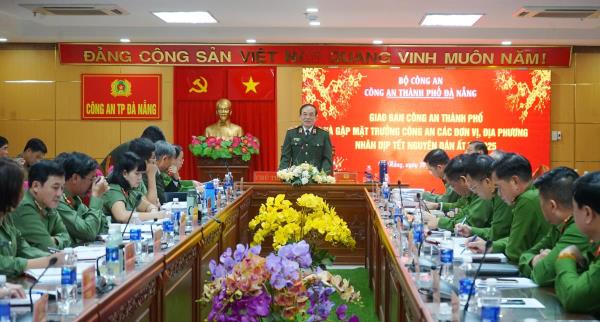 Công an TP Đà Nẵng sẵn sàng nhiệm vụ đảm bảo an ninh trật tự Tết Nguyên đán Ất Tỵ - 2025