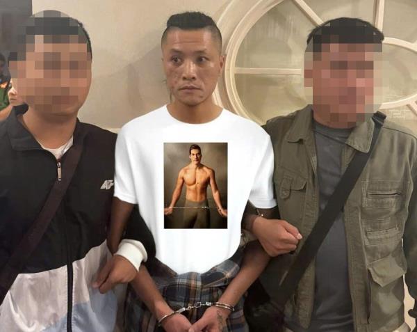 Công an quận Hải Châu bắt giữ đối tượng có lệnh truy nã quốc tế sau 22 năm lẫn trốn