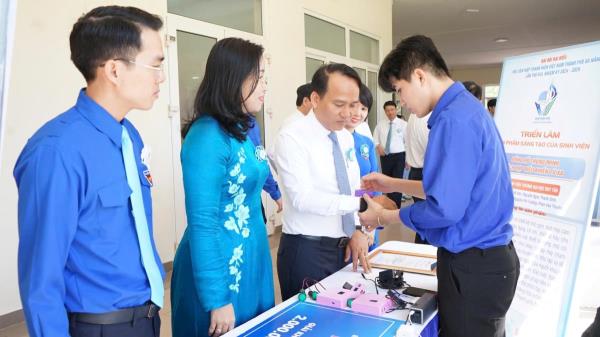 Nhiều hoạt động hướng tới kỷ niệm 75 năm Ngày truyền thống học sinh, sinh viên