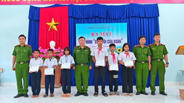 Tiếp nối hành trình gần dân, vì dân phục vụ