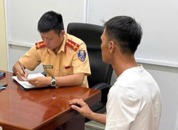 Tài xế tông 2 học sinh bị thương ra trình diện