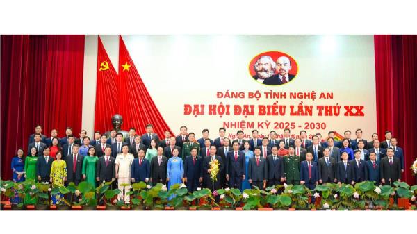 Nghệ An phấn đấu trở thành tỉnh khá, cực tăng trưởng quốc gia