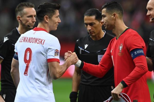 Ronaldo dọn đường cho Lewandowski đến Al Nassr