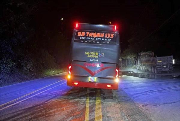 CSGT Đà Nẵng phát hiện tài xế xe khách sử dụng giấy phép lái xe không phù hợp với loại xe điều khiển