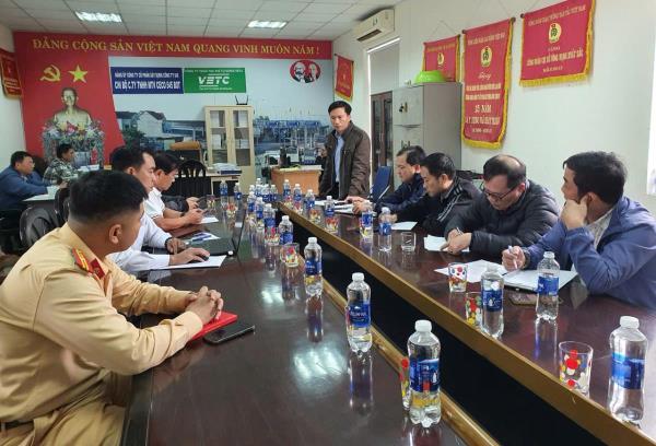 Bàn giải pháp giải quyết tình trạng xe né trạm BOT đi khu dân cư khiến dân bức xúc