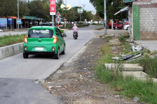 Dự án hàng trăm tỷ đứng bánh tại nút cổ chai