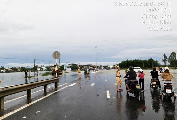 QL1A, đường Hồ Chí Minh đi qua địa bàn TP Đà Nẵng tái ngập nước và sạt lở