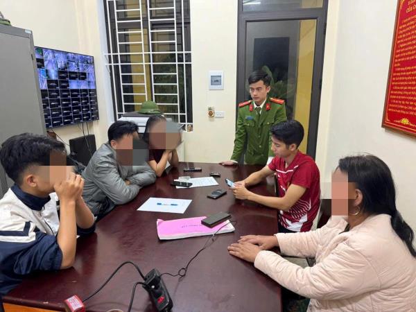 Công an xã Kỳ Hoa kết nối với cảnh sát nước ngoài giải cứu an toàn một người Việt Nam bị bắt cóc, tống tiền tại Đài Loan