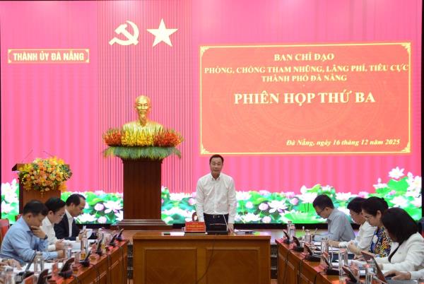 Bí thư Thành ủy Lê Ngọc Quang chủ trì phiên họp thứ 3 Ban chỉ đạo phòng, chống tham nhũng, lãng phí, tiêu cực thành phố