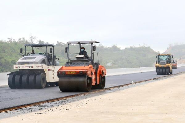 Cao tốc Bắc - Nam phía đông tăng tốc về đích, sẵn sàng thông xe dịp 19-12