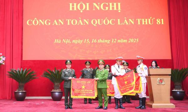 Vững bình yên thành phố, vững niềm tin trong nhân dân