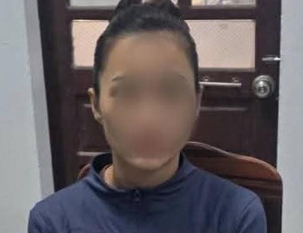 Đối tượng trốn nã ra đầu thú