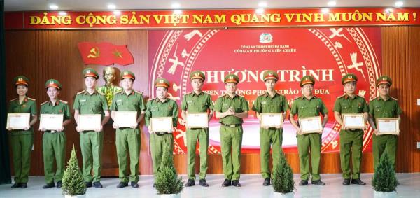 Làm tốt công tác nắm tình hình, dự báo sát, đúng các vấn đề nổi lên từ cơ sở