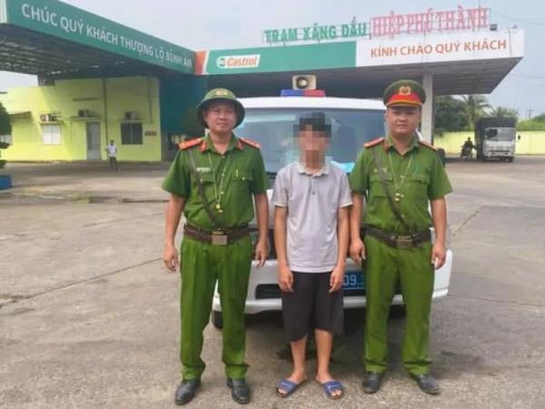 Chiêu mới của tội phạm: Đón từ bến xe, chở thẳng sang Campuchia