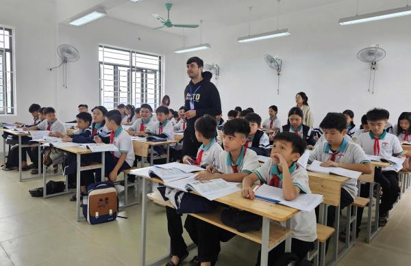 Trường học bỏ không đã đi vào hoạt động