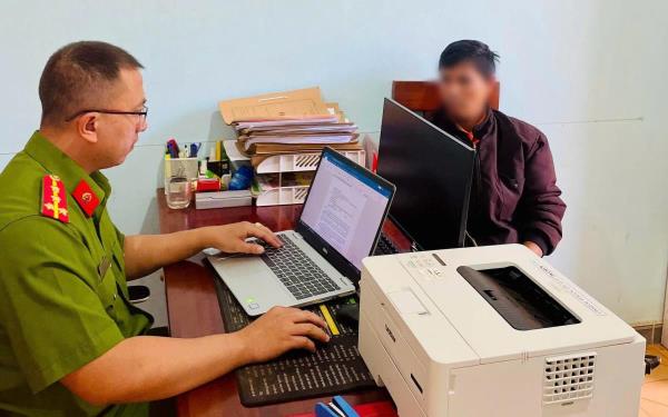 Bị phạt vì lên mạng nói xằng