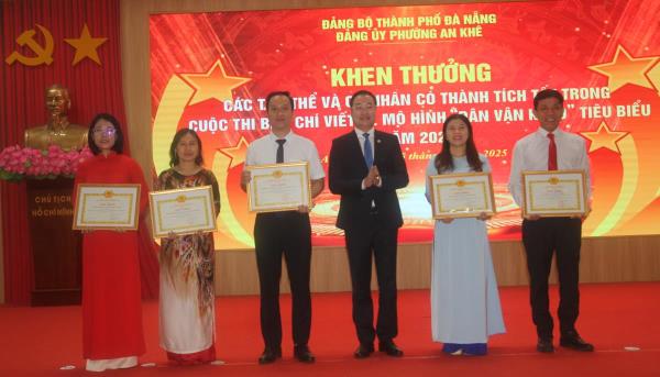29 tập thể, cá nhân được khen thưởng trong phong trào thi đua Dân vận khéo