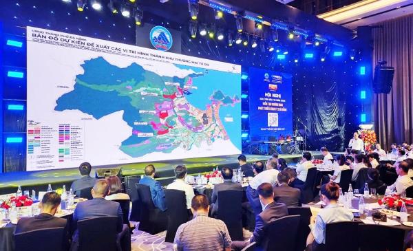 Nhiều nhà đầu tư khảo sát tìm cơ hội đầu tư vào Khu thương mại tự do Đà Nẵng