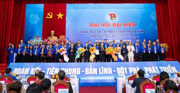 Gửi gắm niềm tin, chắp cánh khát vọng